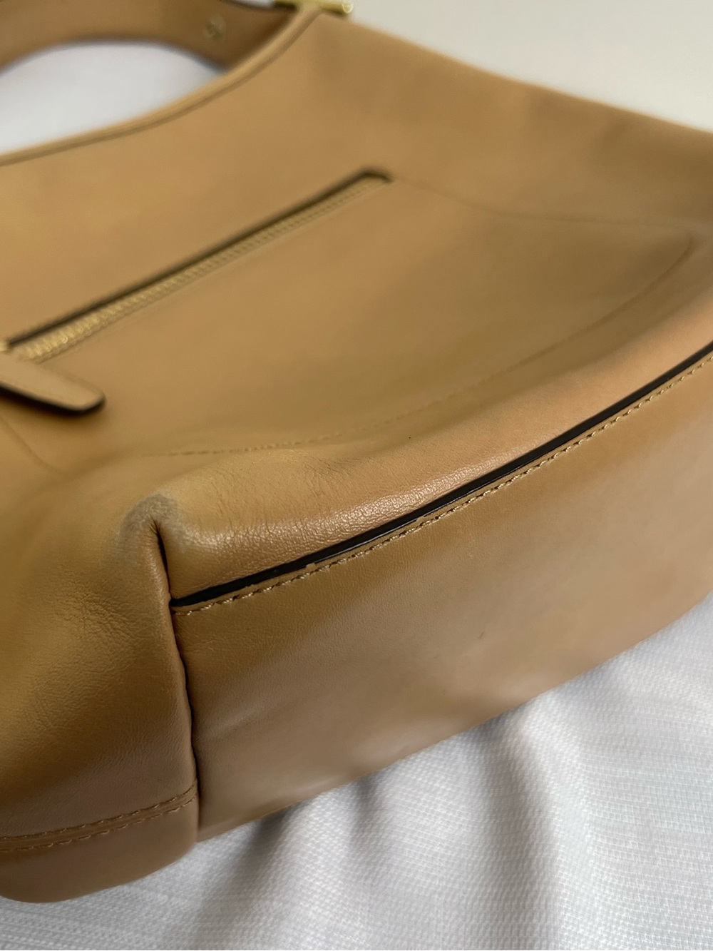 Coach Legacy Duffle Bag in Beige Leather with Tassel Charm - Picture 10 of 11